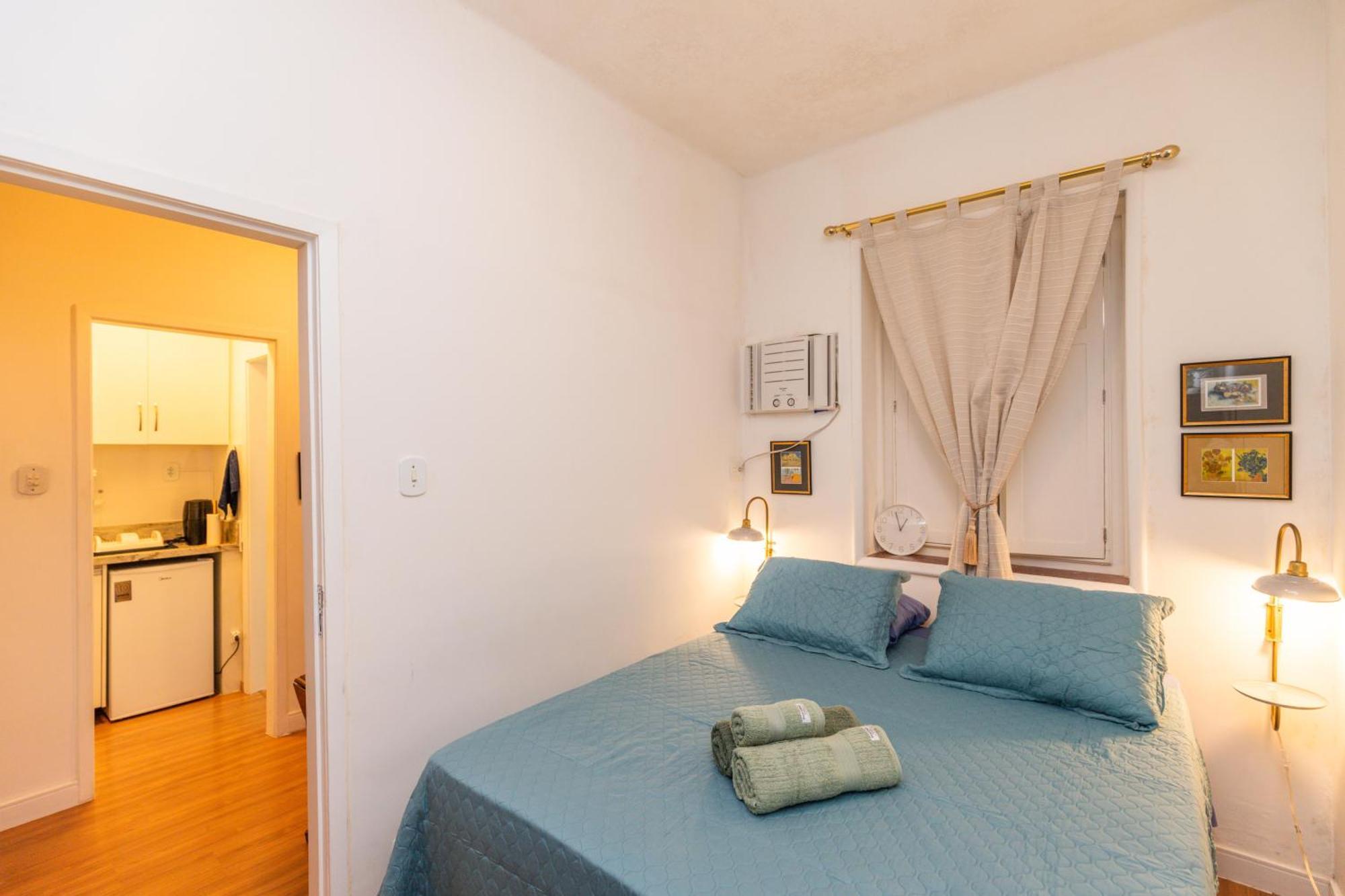 107 Encanto Do Leblon Apartamento *